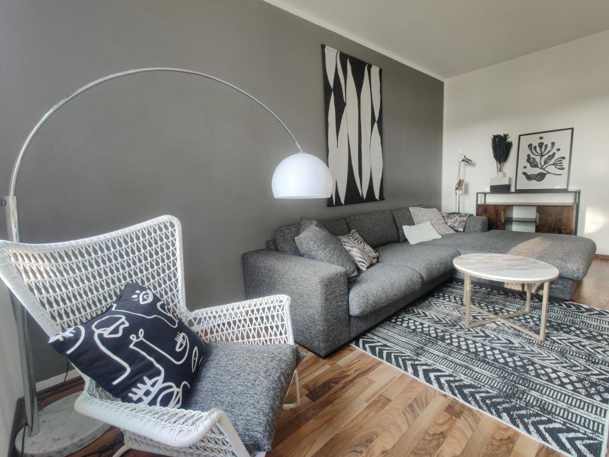Inikama: Designer Apartment Im Gruenen - Netflix Rosengarten  Eksteriør bilde
